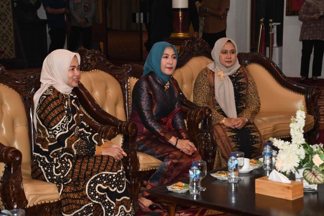 
 Danrem 044/Gapo Hadiri Malam Pisah Sambut Kepala Kejaksaan Tinggi Sumatera Selatan