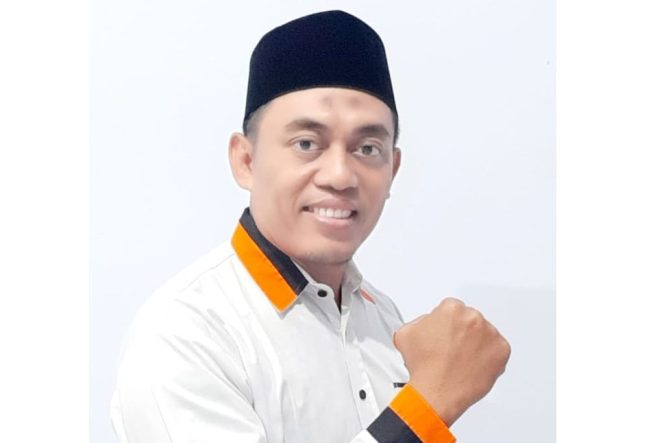
 Ketua DPD PKS: Masyarakat Yang Bekerja Dengan Jujur dan Bertanggung Jawab Adalah Pahlawan