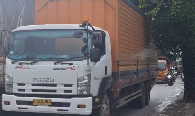 
 Anggota DPR -RI Tegaskan Peraturan Kendaraan Sumbu 3 Melintas di Pantura Mesti Dilaksanakan