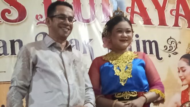 
 Langkah Nyata Lestarikan Budaya, Rencana Pementasan Wayang Kulit Rizal Bawazier Bikin Warga Sumringah